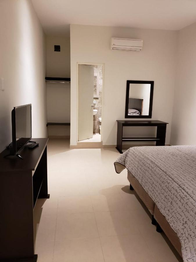 Habitaciones Boulevard シウダー・バージェス エクステリア 写真
